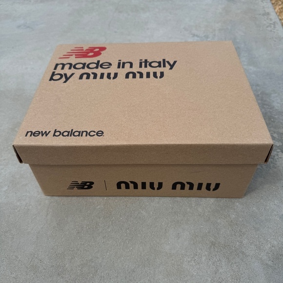Miu Miu New balance cinnamon color - Picture 1 of 10